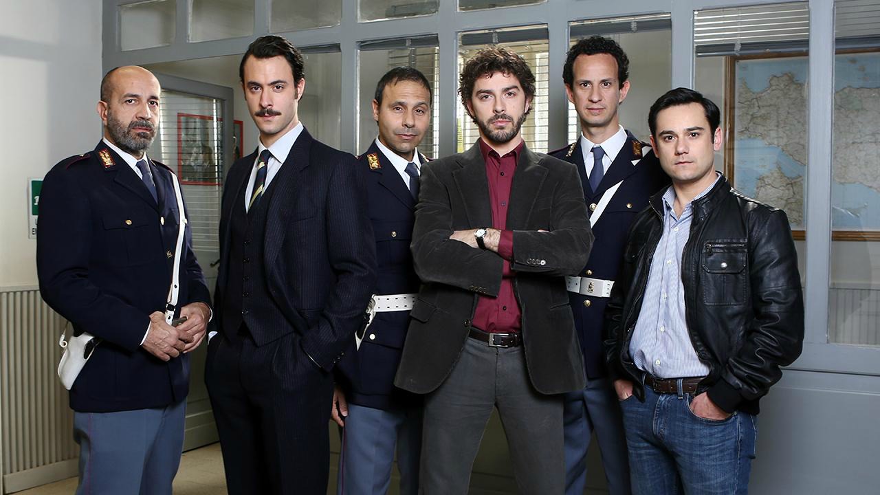 Il giovane Montalbano, Ritorno alle origini e scelte dolorose in quel di Vigata