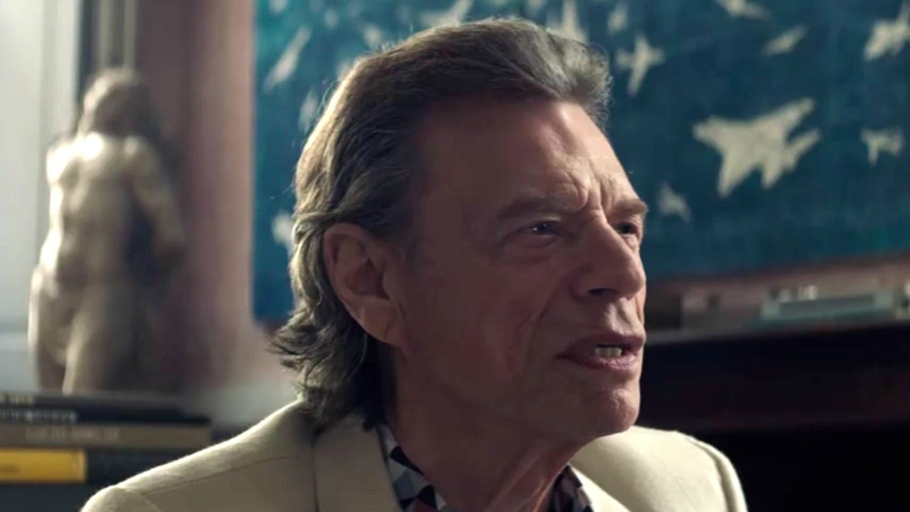The Burnt Orange Heresy: il trailer del thriller con Elizabeth Debicki, Claes Bang, Donald Sutherland e... Mick Jagger!