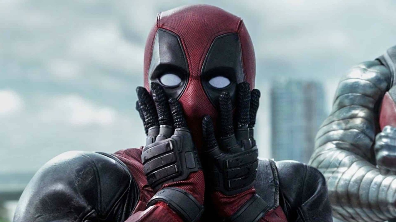 Deadpool: la testa decapitata parlante del supereroe è il must have di fine estate