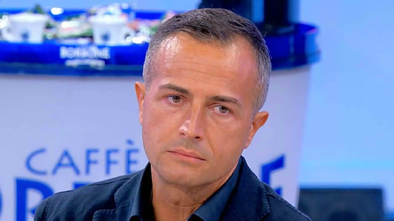 Uomini e Donne, Riccardo Guarnieri completamente solo al battesimo di Bianca Aruta: che succede con Ida Platano?