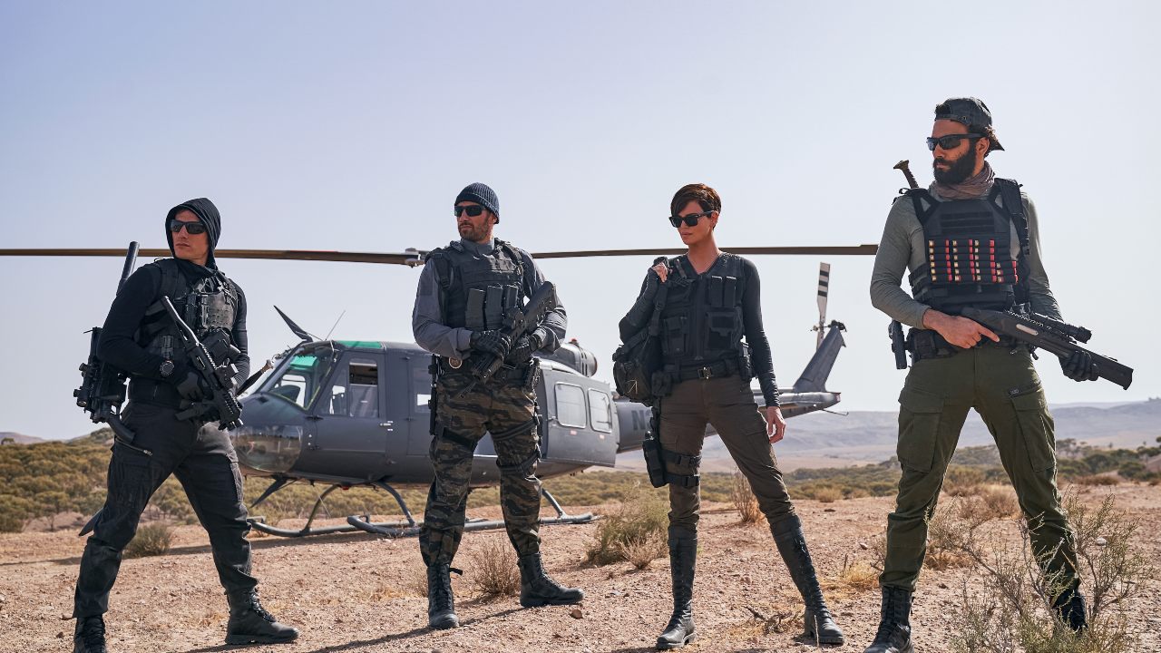 The Old Guard: tutto quello che c'è da sapere sul film Netflix con Charlize Theron e Luca Marinelli