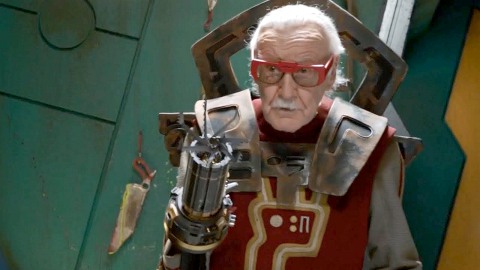 Stan Lee: arriva l'action figure direttamente da Thor Ragnarok! Excelsior!