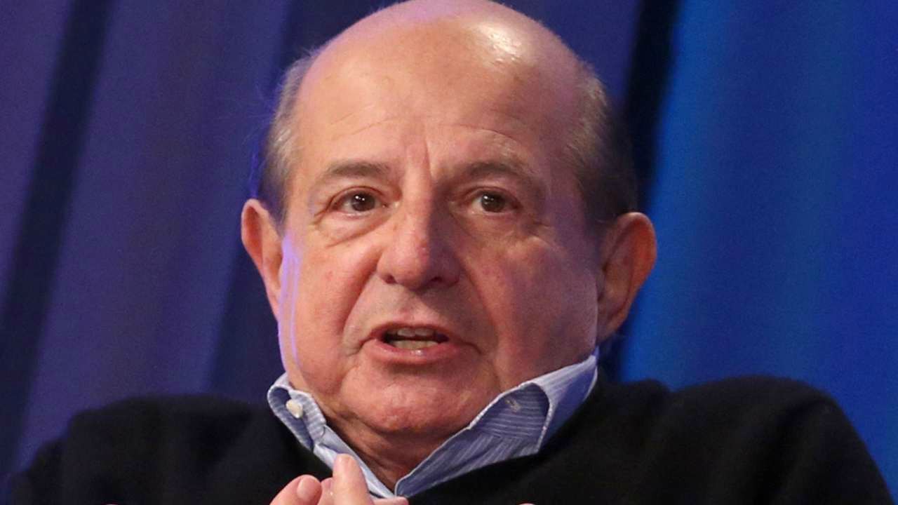 Giancarlo Magalli sulla lite con Adriana Volpe: "Basta! Non se ne può più"