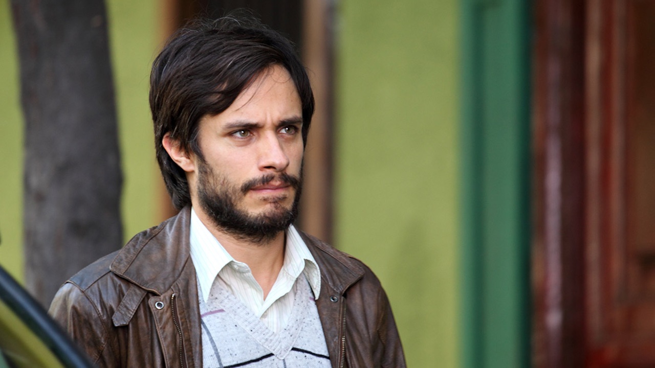 Gael García Bernal è nel nuovo film di M. Night Shyamalan