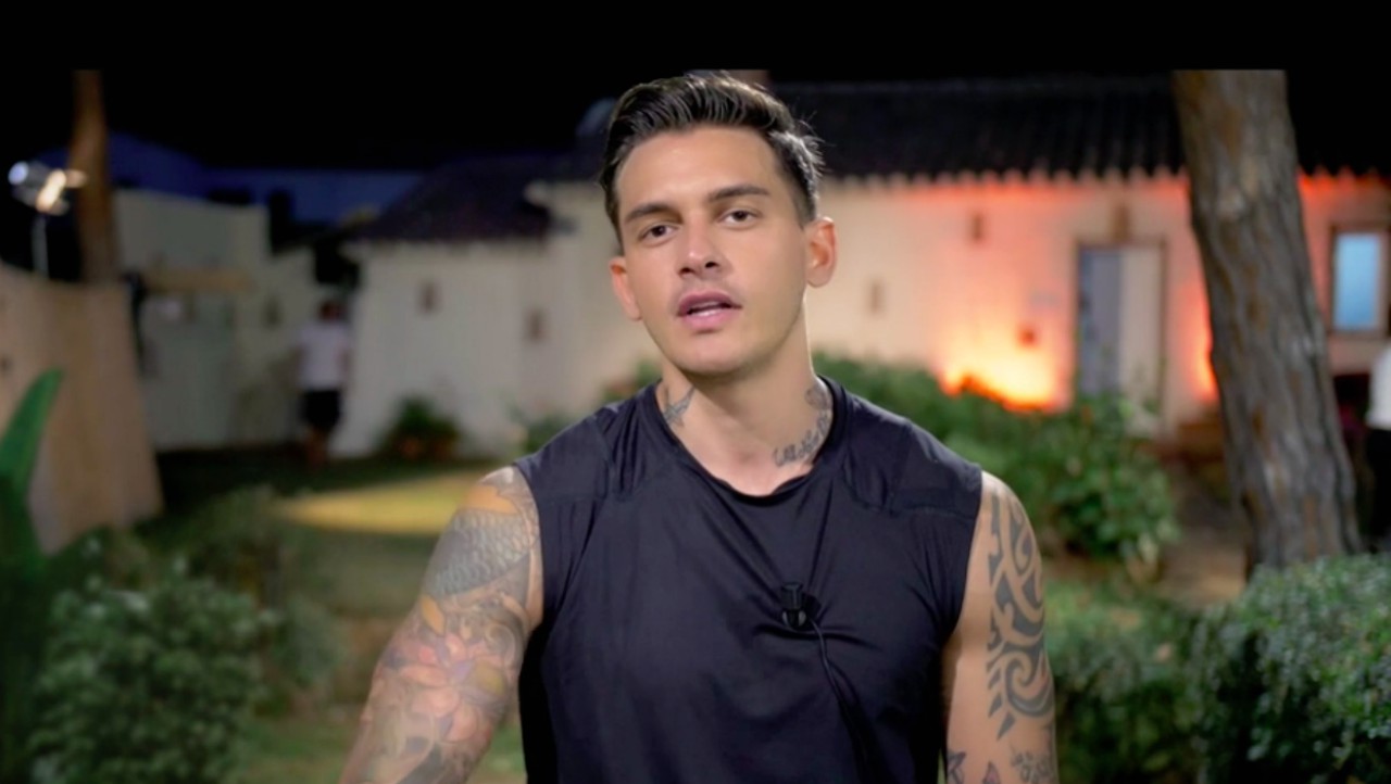 Temptation Island Segnalazione Su Alessandro Basciano Fidanzato Con Una Tentatrice Del Villaggio