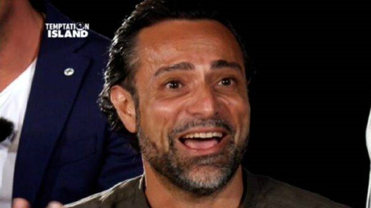 Temptation Island, Lorenzo Amoruso smaschera Pietro Delle Piane: "Una situazione surreale, mi ha chiesto di..."