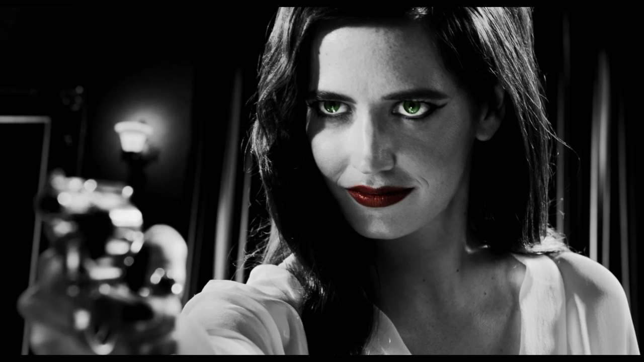 Sin City - Una donna per cui uccidere: il film da vedere e commentare insieme venerdì 14 agosto con SimulWatch