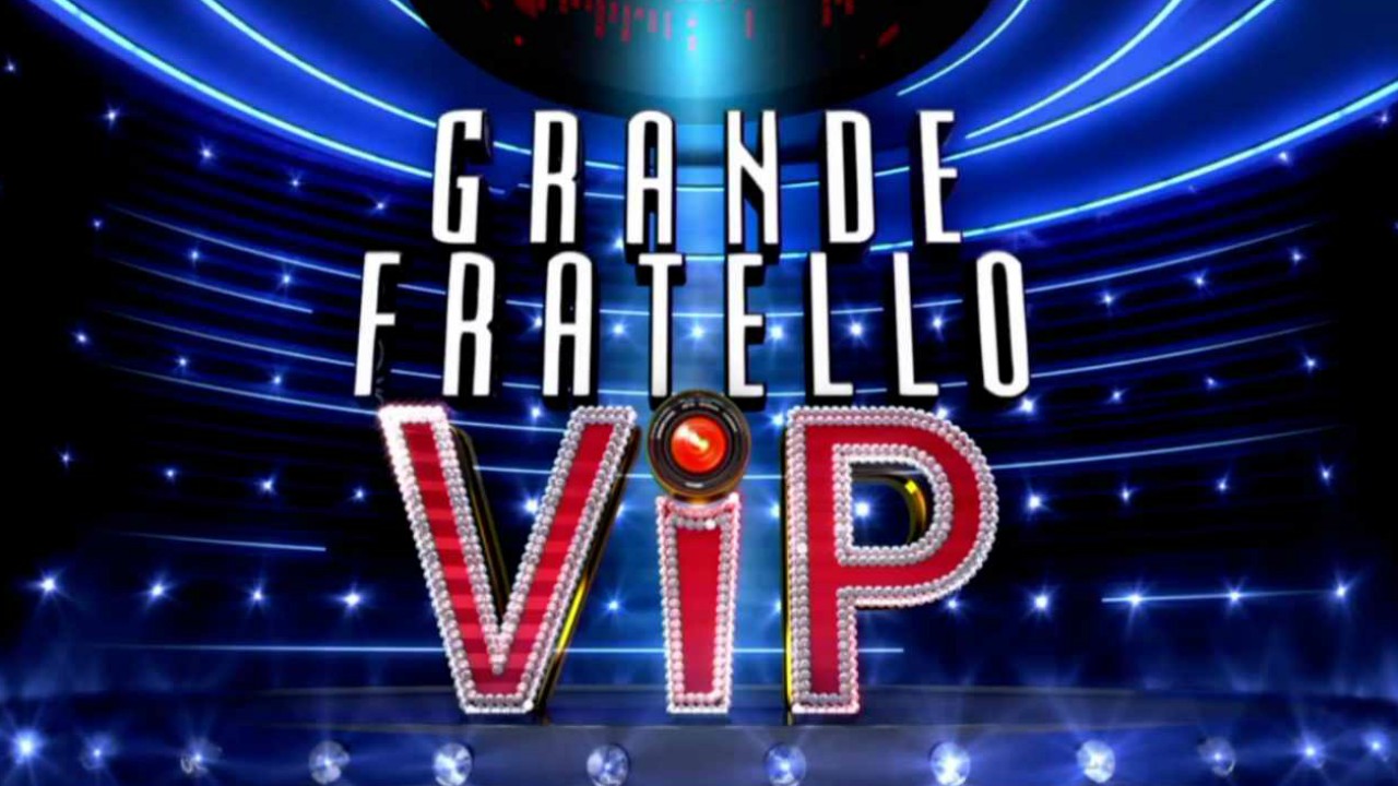 Grande Fratello Vip, Antonella Elia nuova opinionista: "Che disgusto. Protetta dagli autori del reality"
