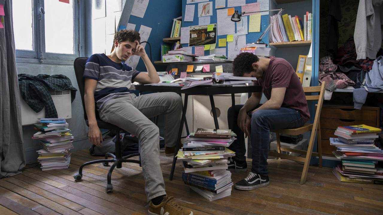 Il primo anno: recensione della bella commedia francese che conclude una trilogia cine-medica