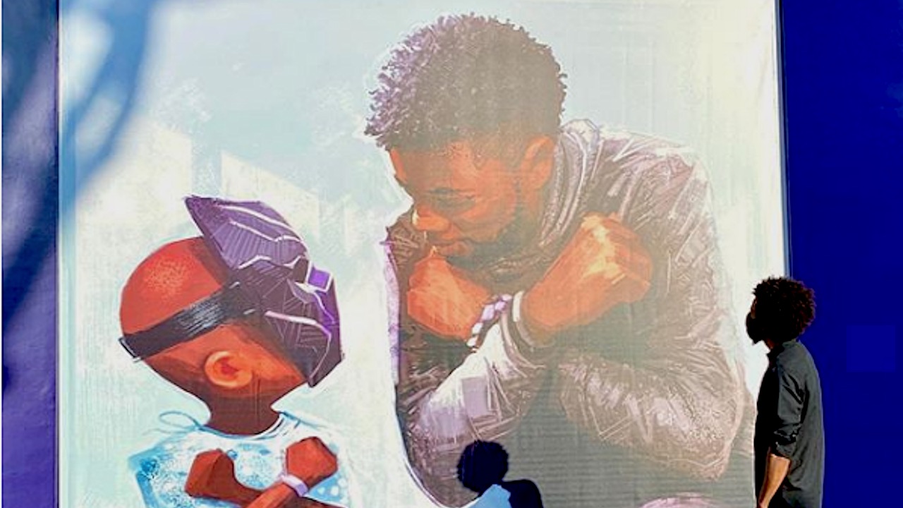 Chadwick Boseman: la Disney lo onora con un murale nel suo parco di Los Angeles