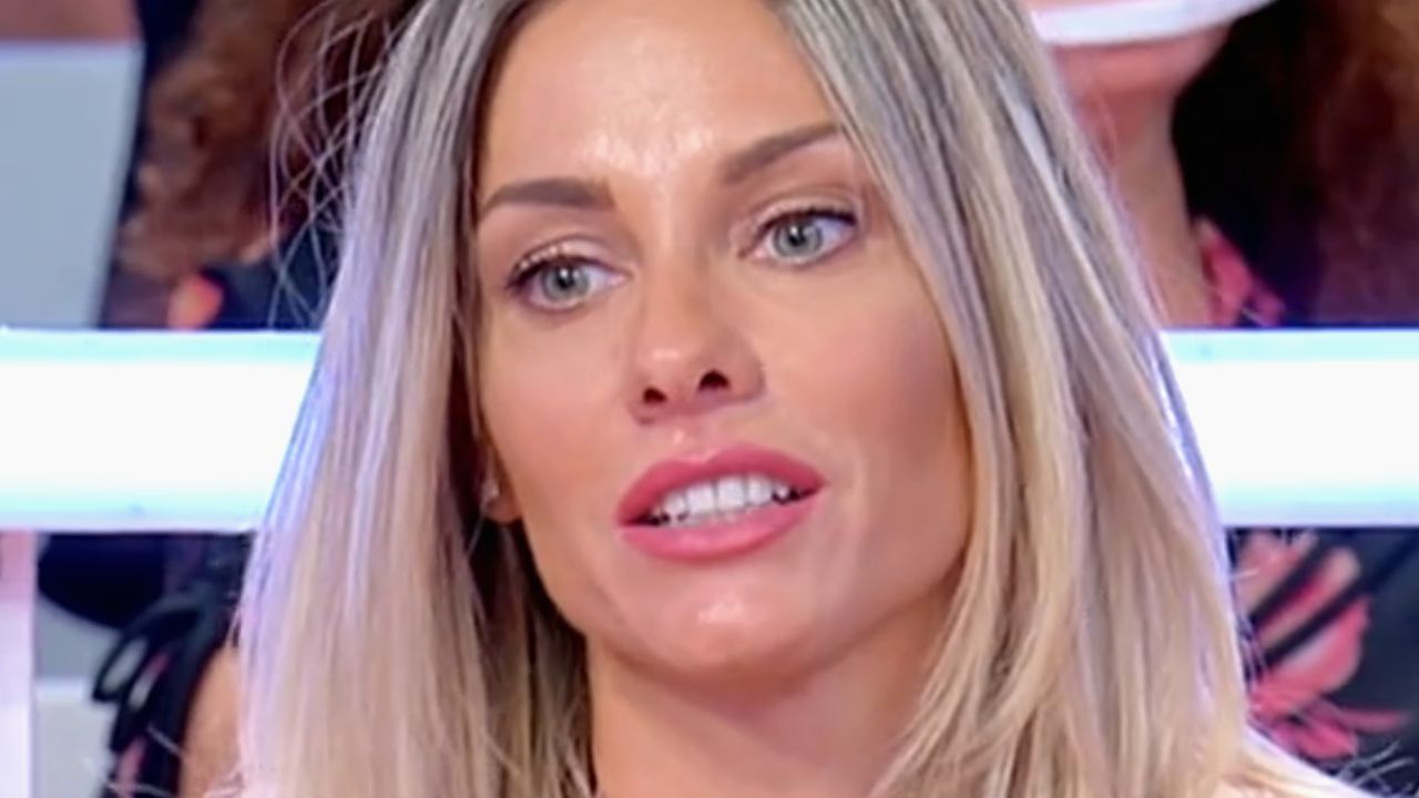Uomini e Donne, Lucrezia: "Sono in bilico, Armando è interessante, Gianluca un bellissimo ragazzo"