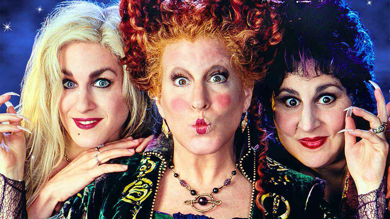 Hocus Pocus: in attesa del sequel, è un incasso miracoloso nei cinema USA e tallona Tenet