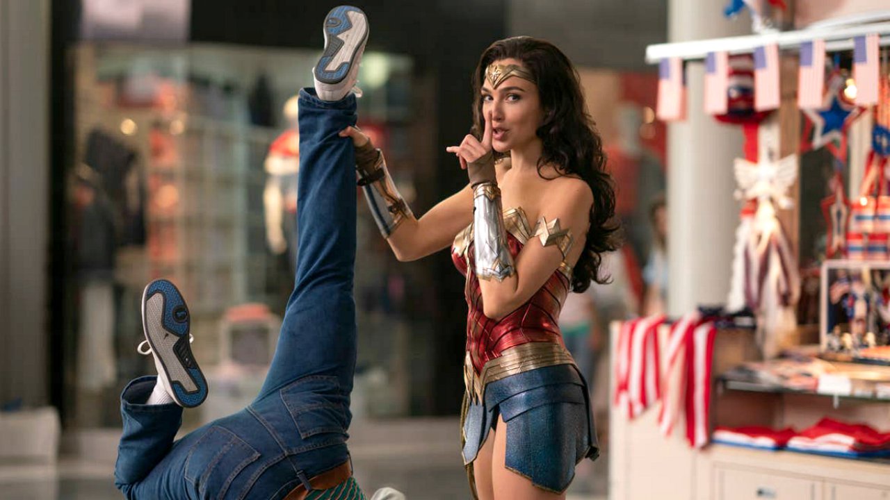Wonder Woman 1984, Gal Gadot è stata pagata molto di più, ma quanto i colleghi maschi?