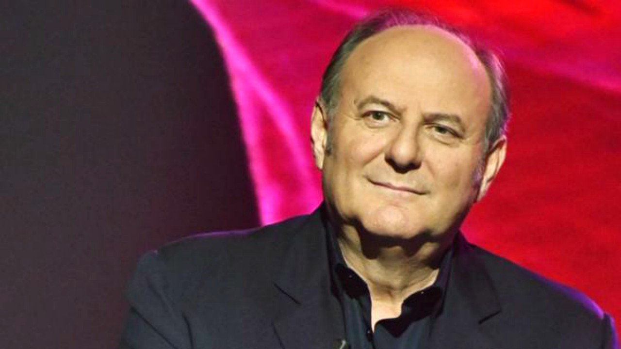 Gerry Scotti ha il Coronavirus: "Sono a Casa sotto controllo medico"