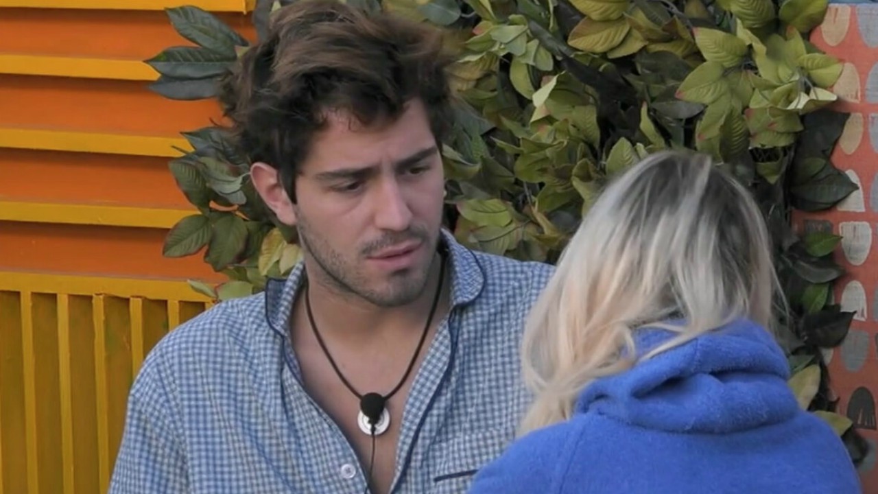 Grande Fratello Vip: lite furibonda tra Tommaso Zorzi e Stefania Orlando, la reazione epica di Maria Teresa Ruta (VIDEO)
