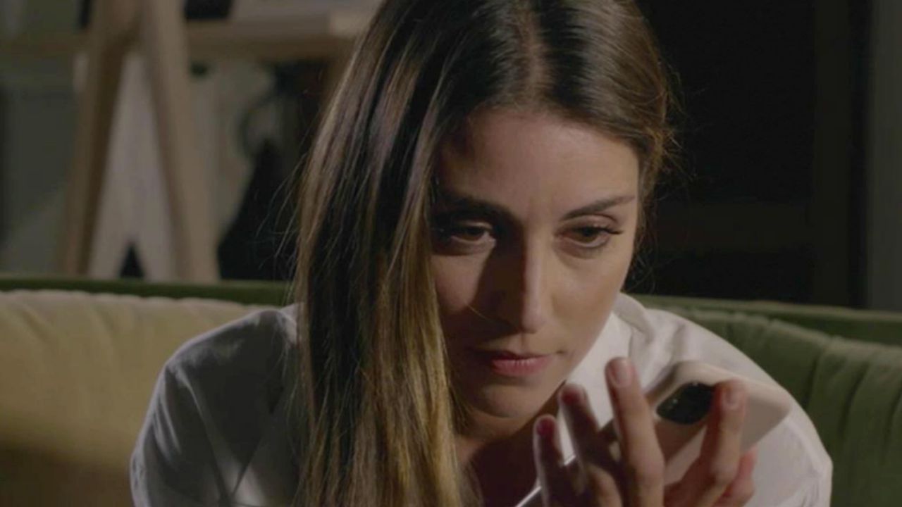Un Posto Al Sole Anticipazioni 4 novembre 2020: Serena pronta a dichiararsi a Filippo ma...