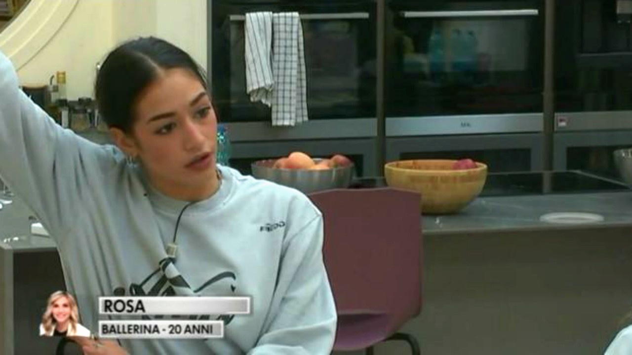Amici 20, l'ira di Rosa dopo le critiche della maestra Alessandra Celentano: "Non me ne faccio niente di questo" (VIDEO)
