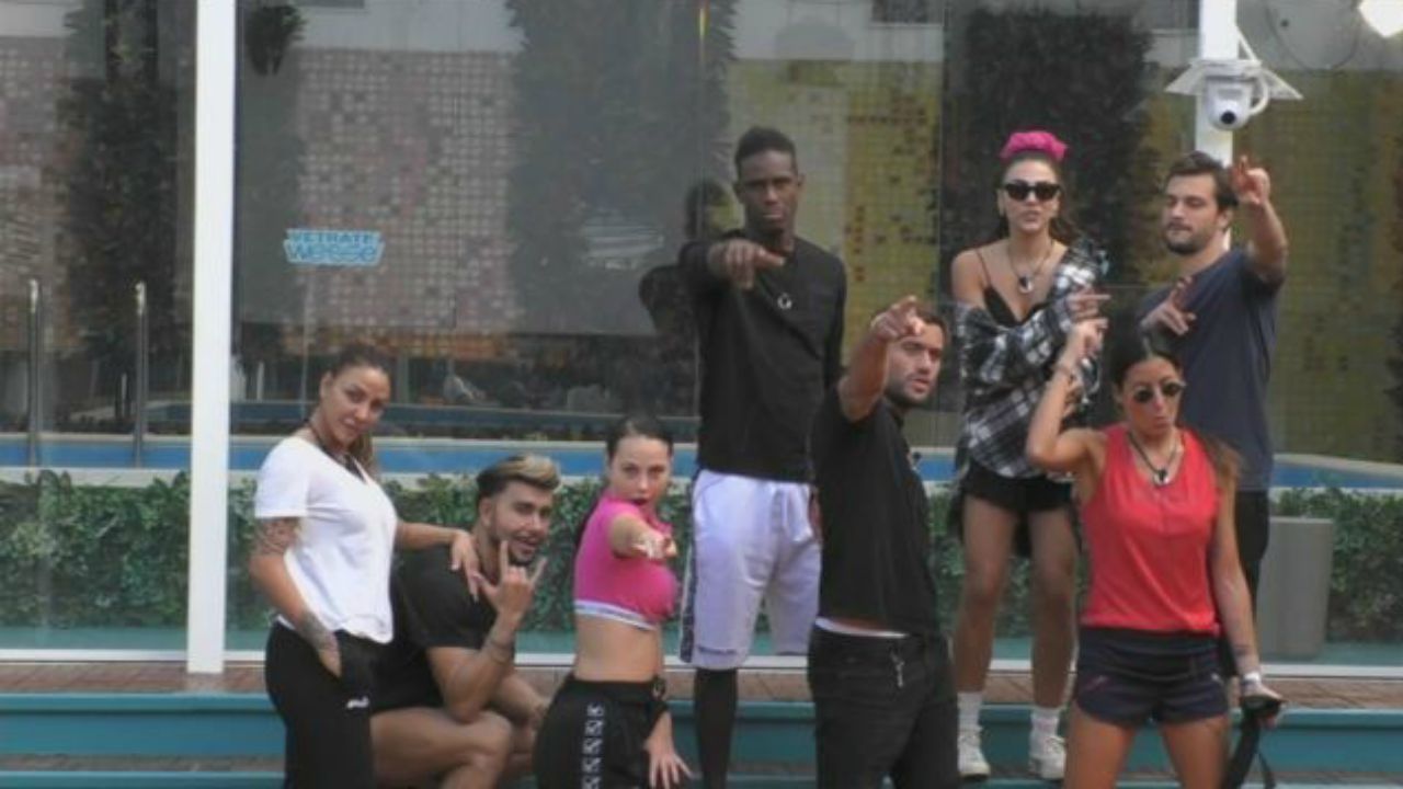 Grande Fratello Vip, ecco la data di quando potranno ritirarsi i concorrenti