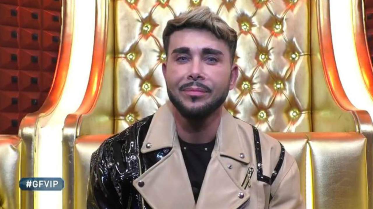 Grande Fratello Vip: "Elisabetta Gregoraci idealizzata da tutti", la rivolta della stanza arancione