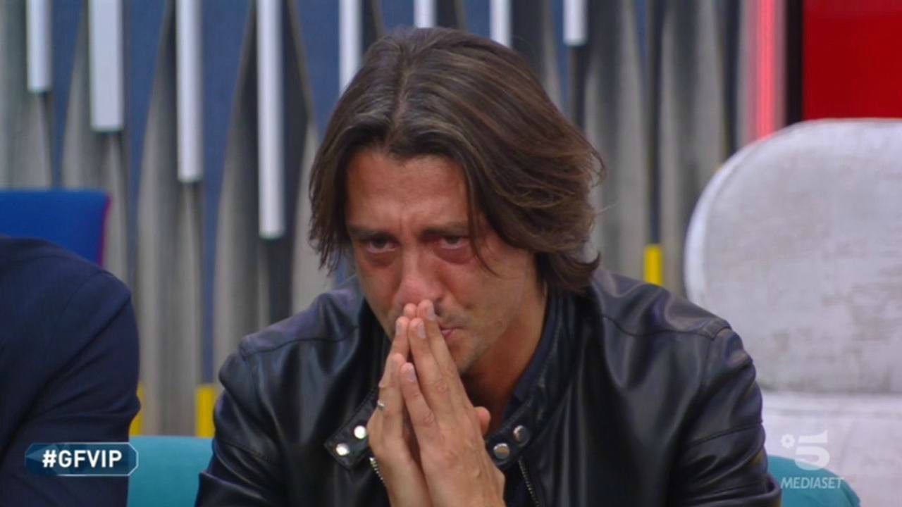 Grande Fratello Vip, la crisi di Francesco Oppini: "Qualsiasi cosa farò, ci sarà da soffrire" (VIDEO)
