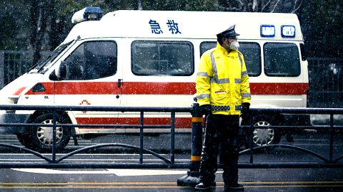 76 Days: il trailer del documentario che racconta l'inizio della pandemia a Wuhan