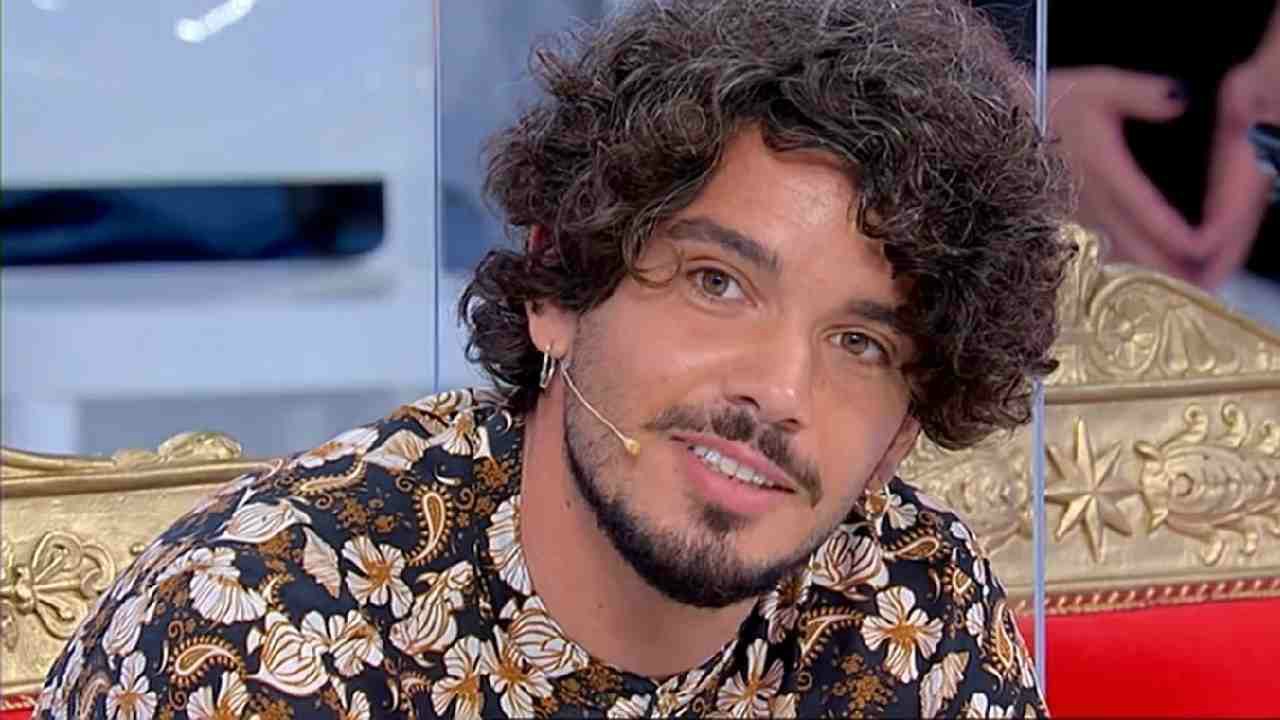Uomini e Donne, Gianluca De Matteis criticato duramente da Lucrezia Comanducci: "Non è pronto a stare con qualcuno"