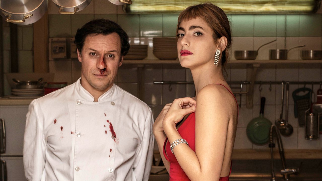 Marilyn ha gli occhi neri: ultimo ciak per la commedia con Miriam Leone e Stefano Accorsi