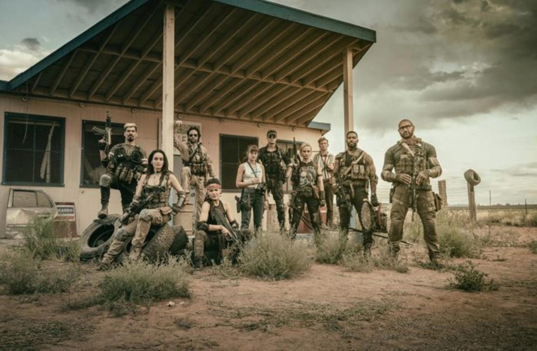 Army of the Dead: Zack Snyder annuncia la fine delle riprese del prequel con la foto del cast
