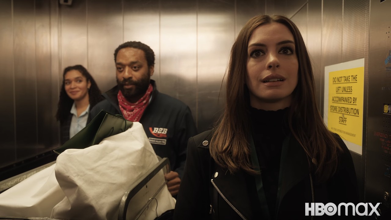 Anne Hathaway e Chiwetel Ejiofor nel trailer di Locked Down, heist movie ai tempi del Coronavirus