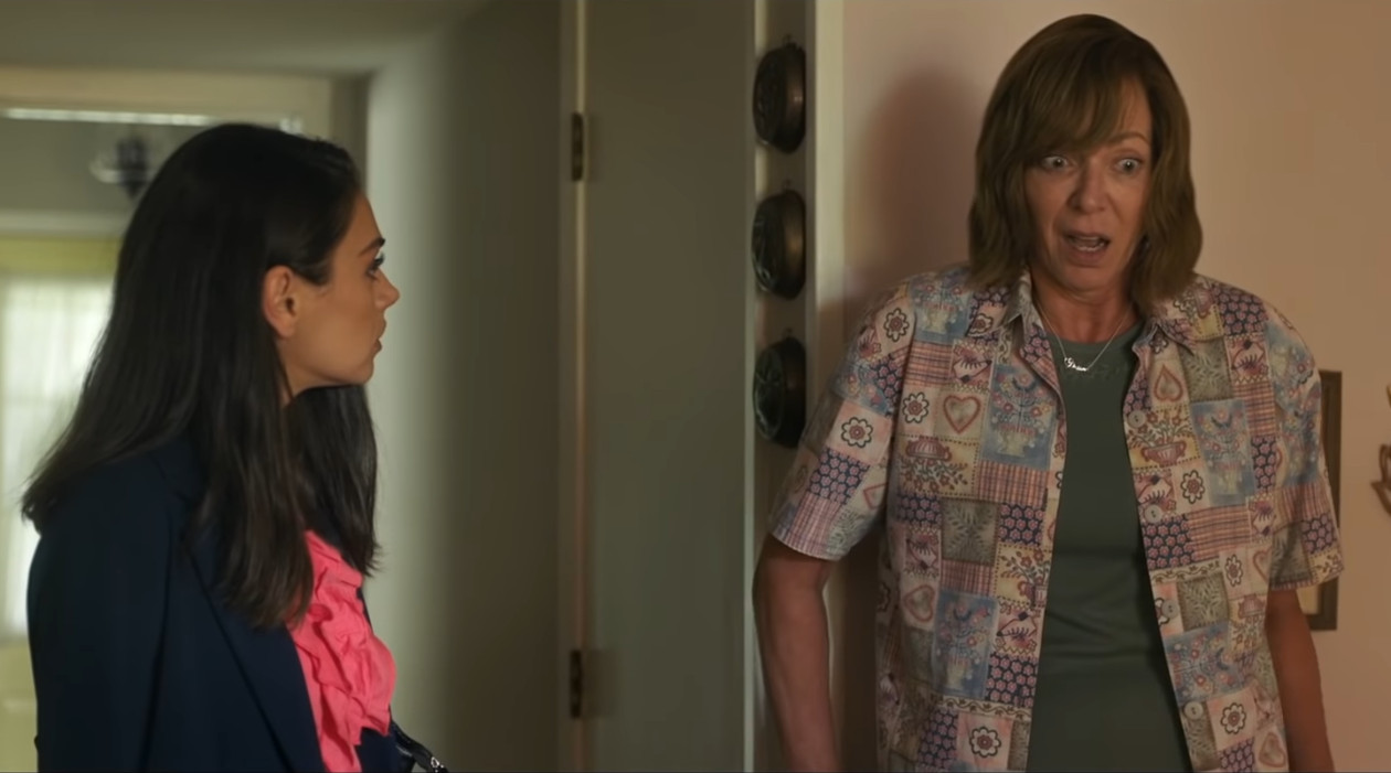 Breaking News in Yuba County: nel trailer del film Allison Janney cerca il marito scomparso