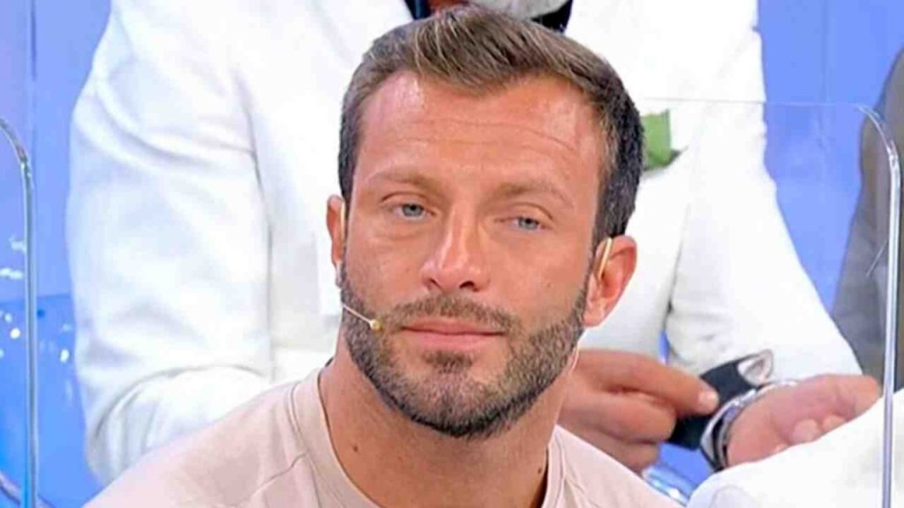 Uomini e Donne, Michele Dentice: "Credo che Davide Donadei sceglierà Chiara. Roberta Di Padua? Non voglio..."