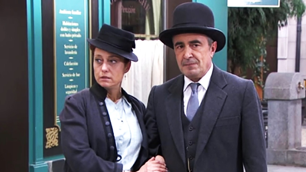 Una Vita Anticipazioni 14 febbraio 2021: Carmen e Ramon cercano di capire cosa nasconde Lolita!