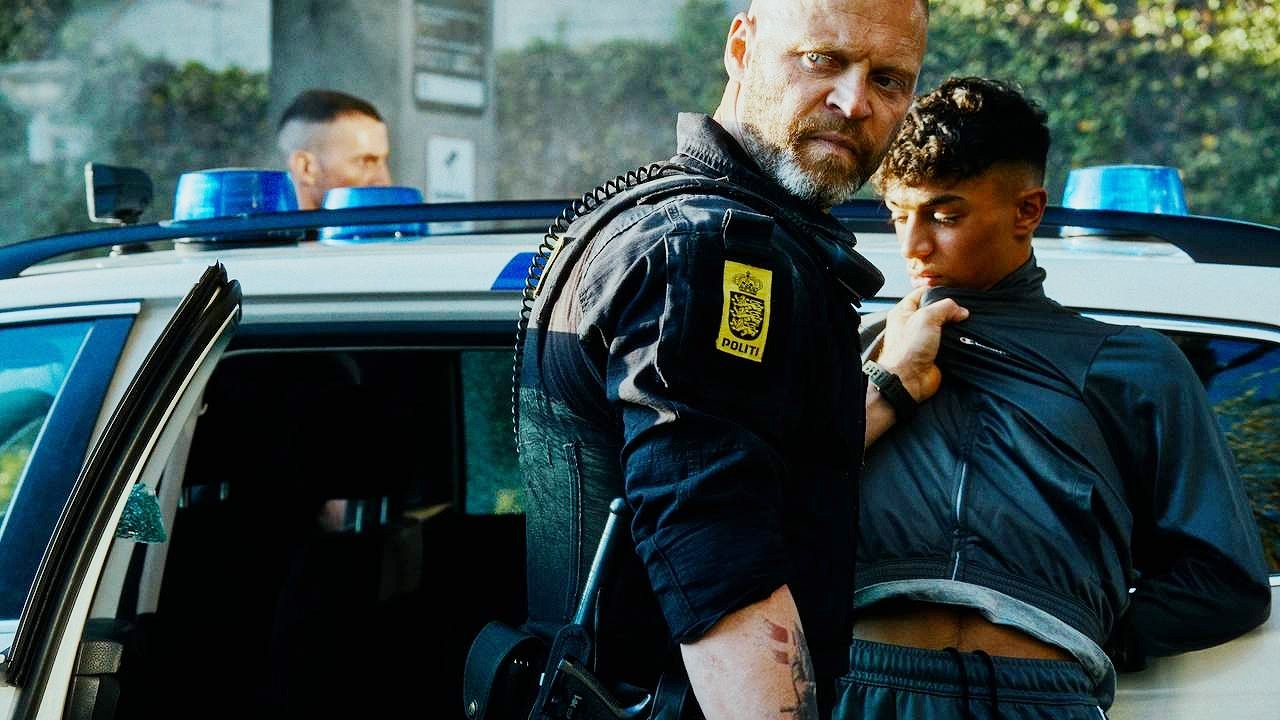 Shorta - Enforcement: un trailer (anzi, due) dell'esposivo thriller d'azione danese