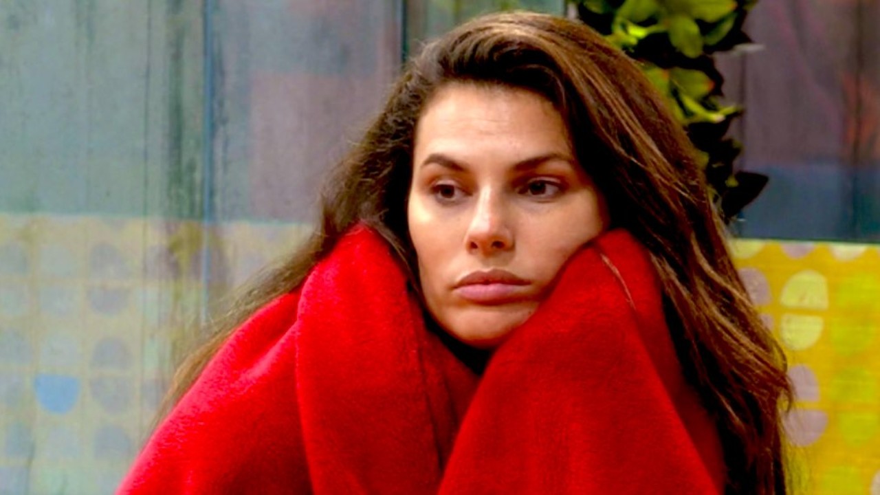 Grande Fratello Vip, il marito di Stefania Orlando critica Dayane Mello: "Gesto umanamente brutto, mi stupisce che..."