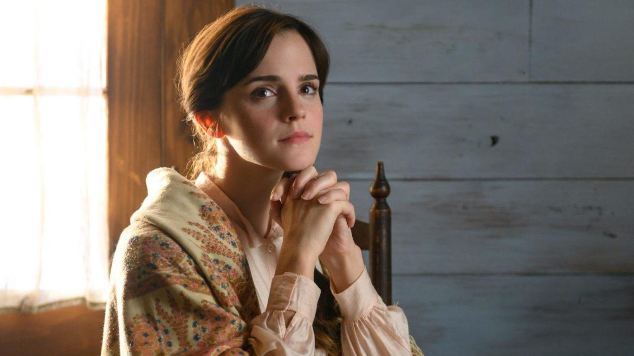 Emma Watson si ritira dalla recitazione? Nel dubbio, i fan inondano di messaggi i social