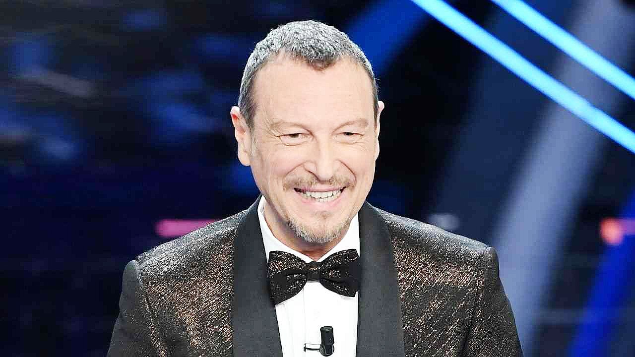 Sanremo 2021, Amadeus: "Non mi commuoverò" e risponde alle polemiche su Barbara Palombelli