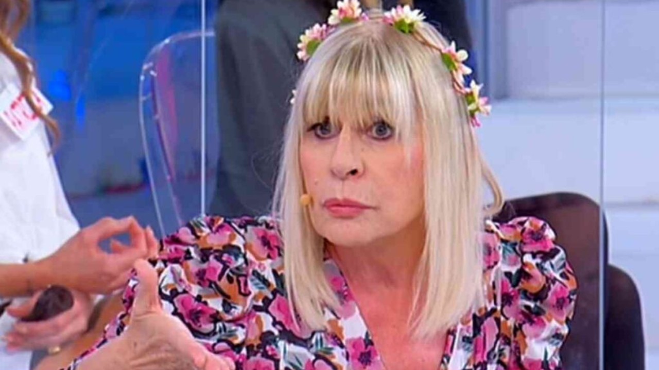 Uomini e Donne in onda oggi su Canale 5: Gemma Galgani sotto attacco, nuovi scontri in studio