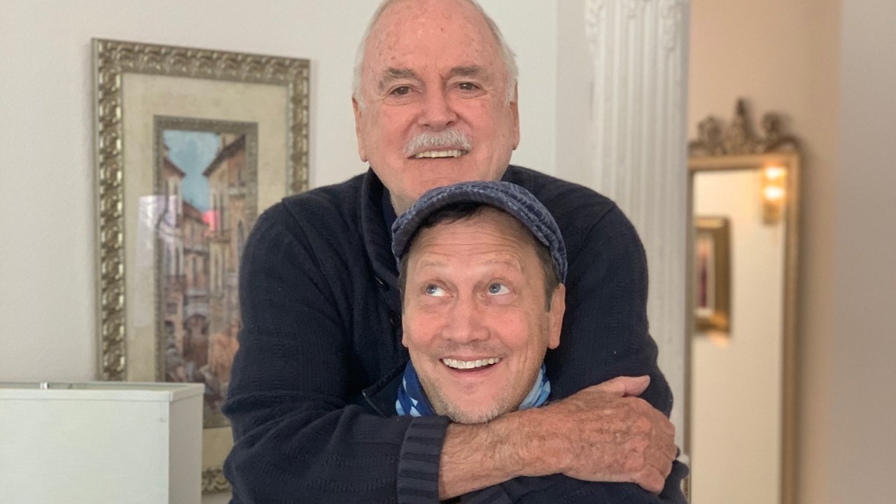 John Cleese e Rob Schneider in guerra contro gli emù