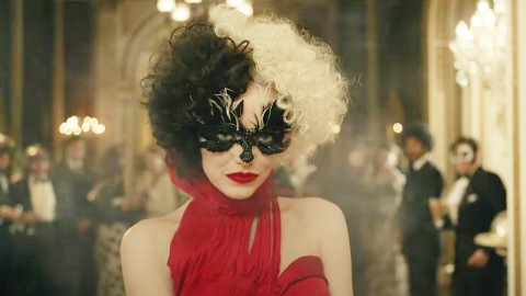 Cruella, nuovo teaser e immagini del film con Emma Stone su Crudelia De Mon