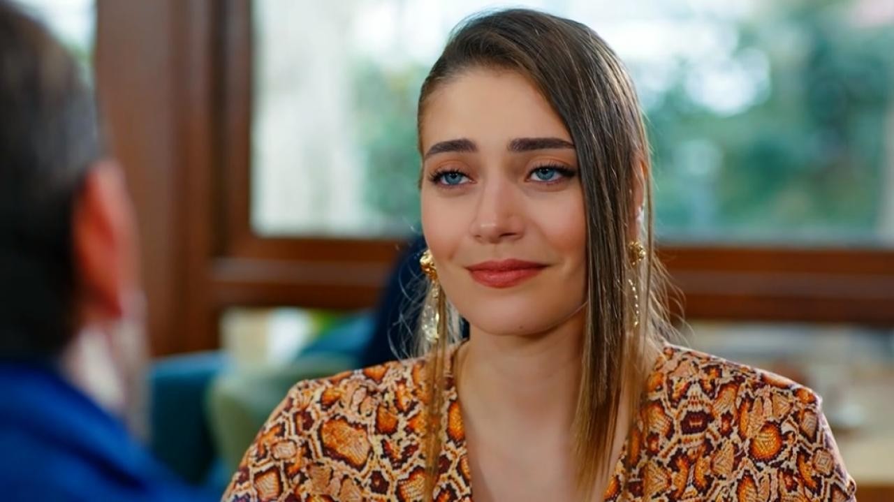 Daydreamer Anticipazioni 14 aprile 2021: Leyla ha un amante? Emre è furioso!