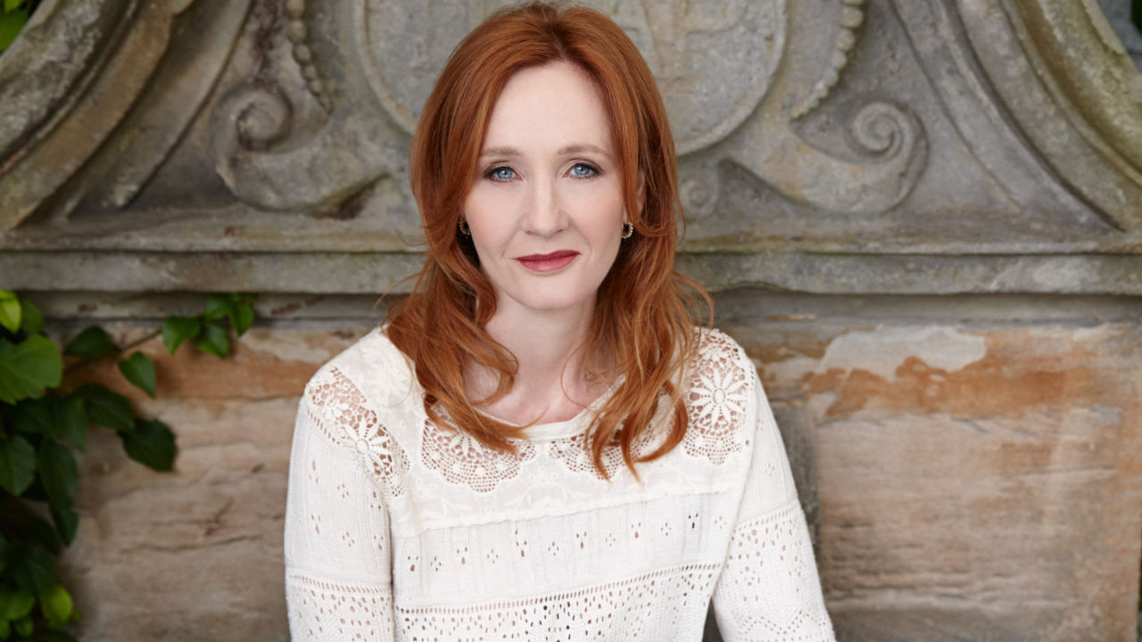 J.K. Rowling è pronta a tornare con un nuovo libro per ragazzi, il primo dopo Harry Potter