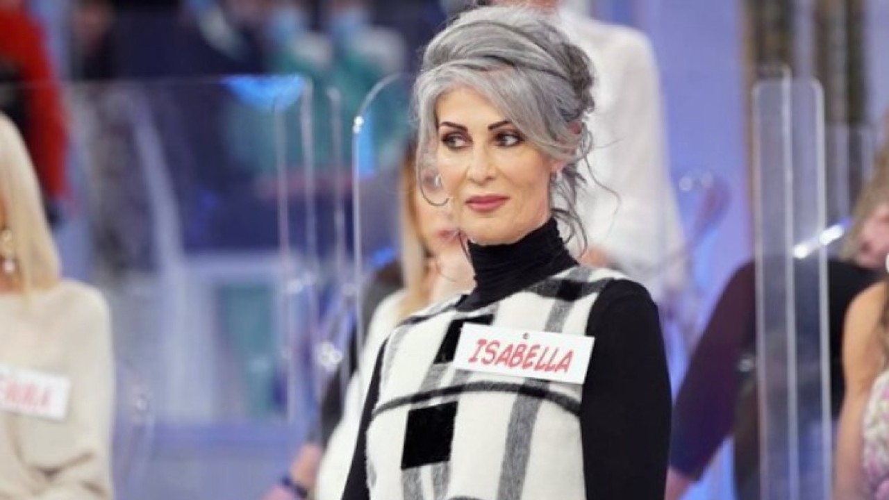 Uomini e Donne, Isabella Ricci lancia un grido d'aiuto: "Gemma Galgani va protetta da..."