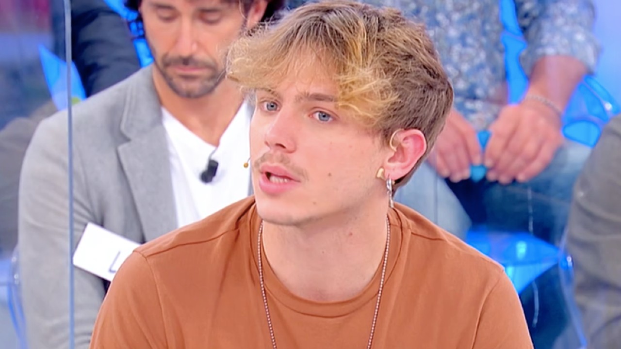 Uomini e Donne, Giacomo Czerny piantato in asso dalle sue corteggiatrici (VIDEO)