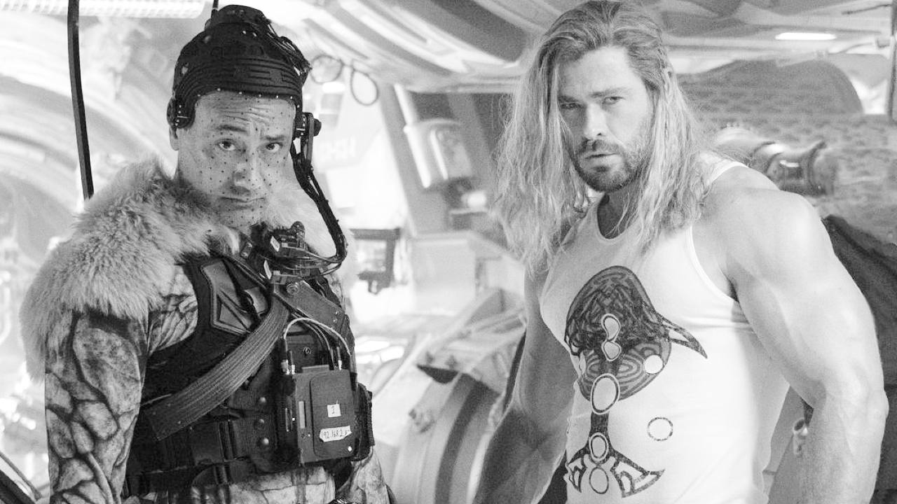 Thor Love and Thunder, finite le riprese, nuova foto dal set!