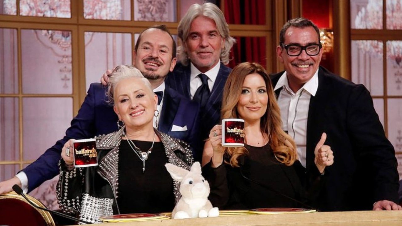 Ballando con le stelle, svelata la giuria del talent show condotto da Milly Carlucci
