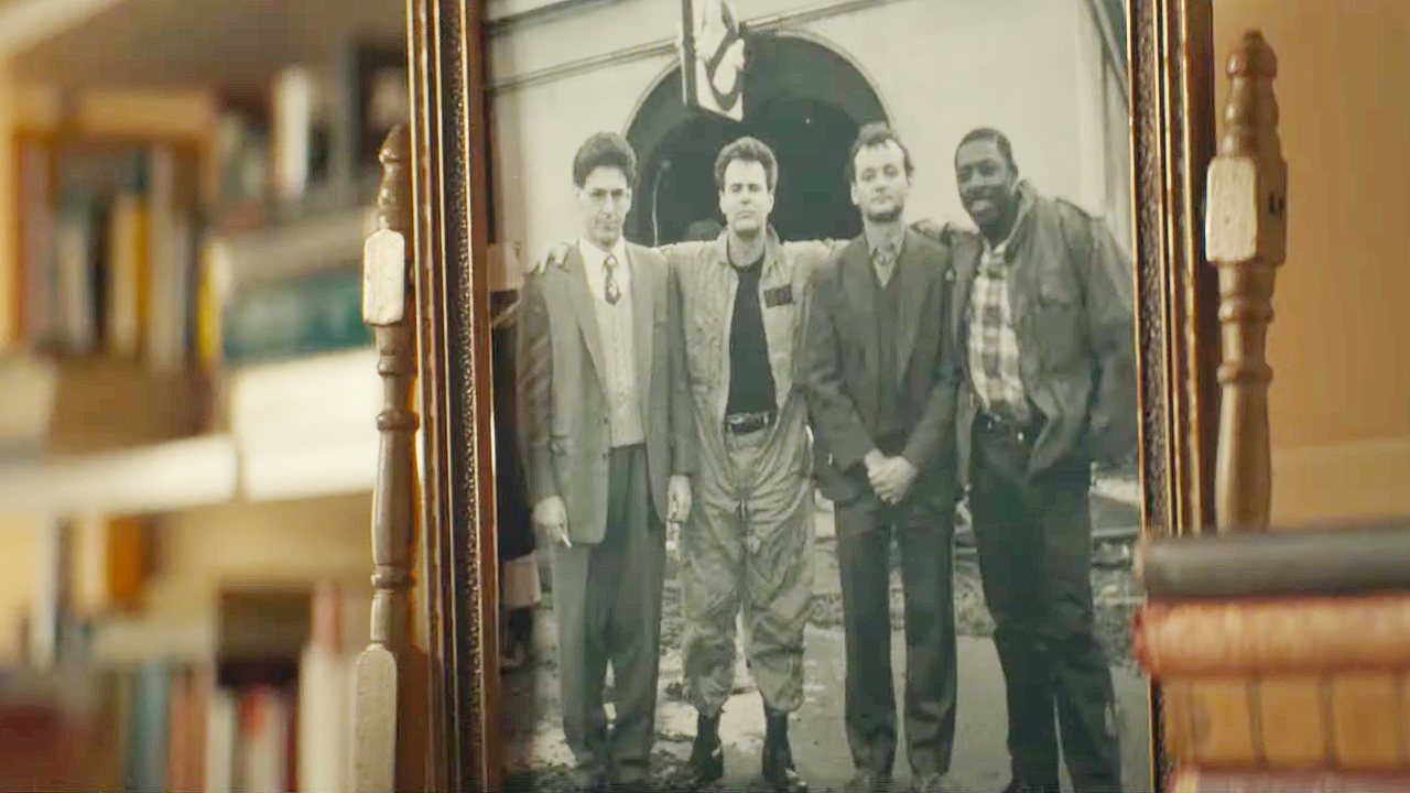 Ghostbusters Legacy, il nuovo trailer italiano di Ghostbusters 3 è qui! C'è Janine!