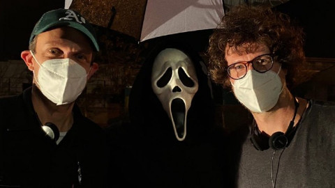 Scream: i registi ci dicono come sarà il reboot del cult horror di Wes Craven