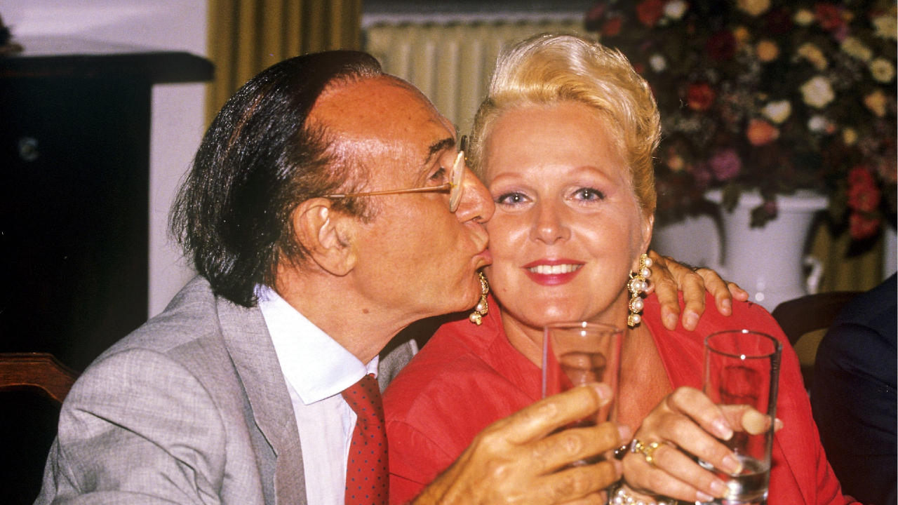 Grande Fratello Vip La Rivelazione Di Katia Ricciarelli Se Entrasse Pippo Baudo Nella Casa