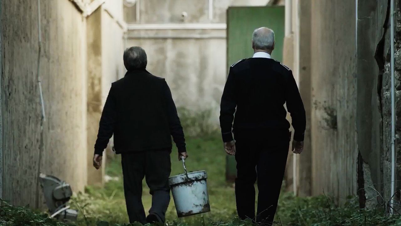 Nuovo trailer per Ariaferma, il bellissimo film di Leonardo Di Costanzo