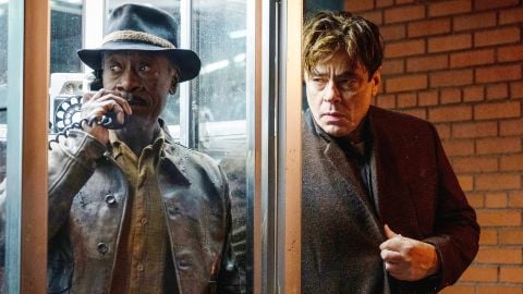 No Sudden Move, Don Cheadle e Benicio del Toro nel noir a noleggio e vendita su CHILI